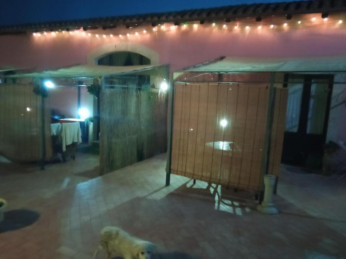 Agriturismo Vita E Natura Villa Noto Luaran gambar